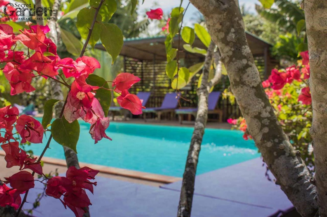 Hotel Secret Garden Baan Tai Exterior foto